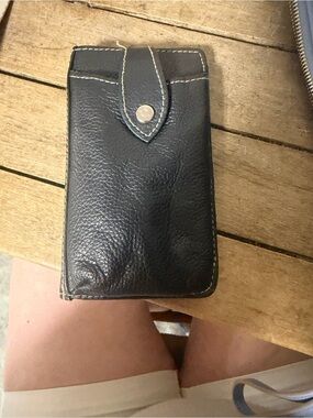 Burton Leather Snap Wallet Case